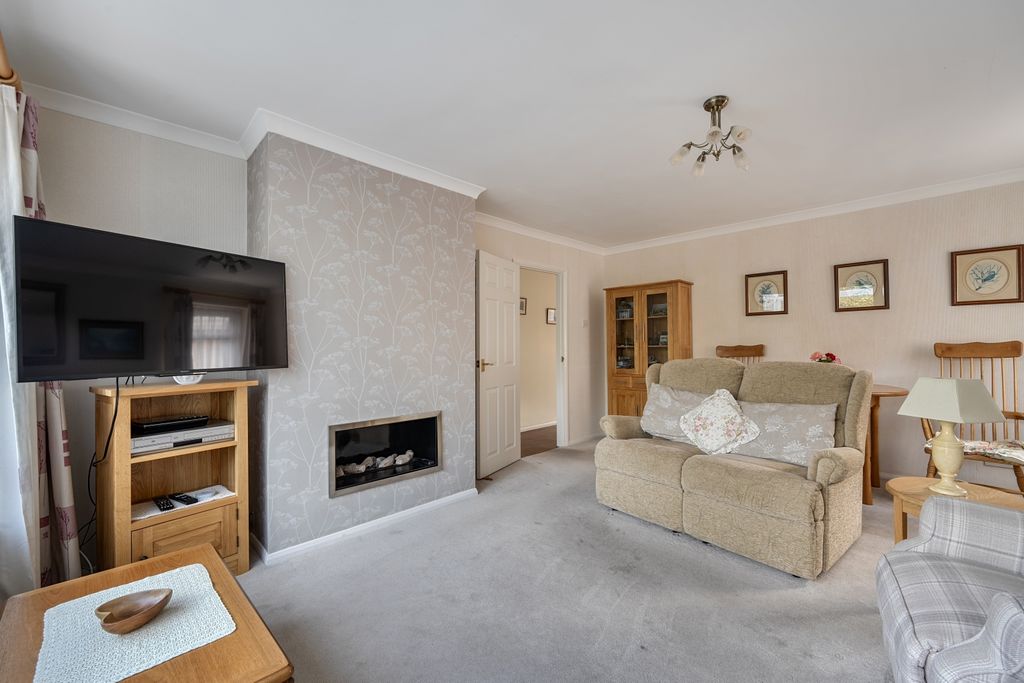 Property photo 2 of 25 1512579 (16)