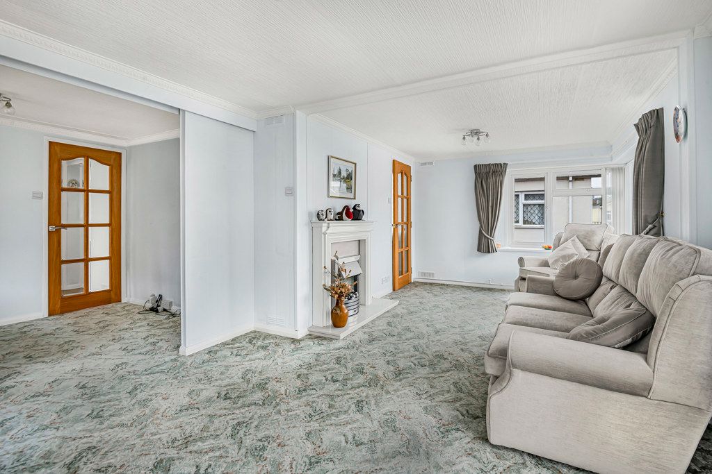Property photo 2 of 18 Reception Room