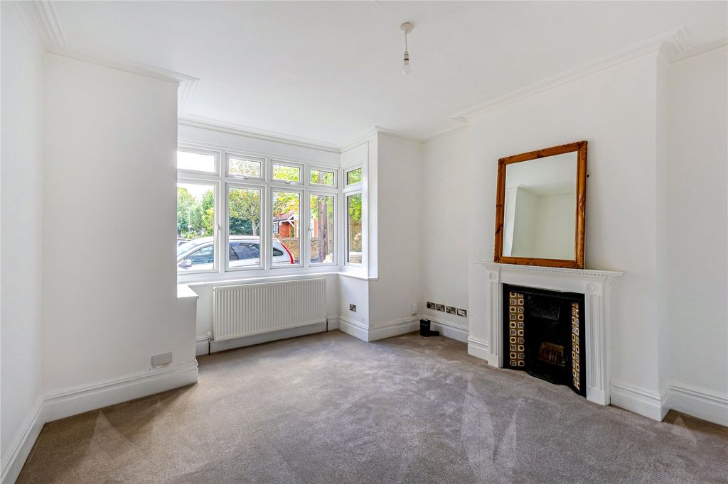 Property photo 2 of 11 Picture No. 04