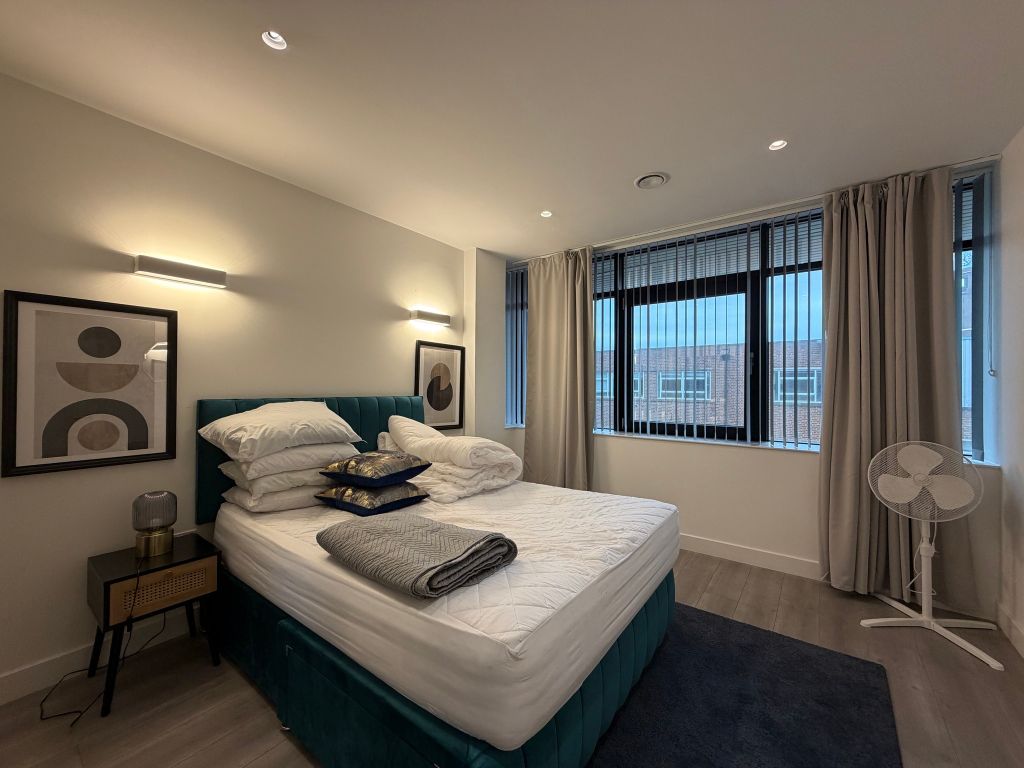 Property photo 3 of 21 Bedroom