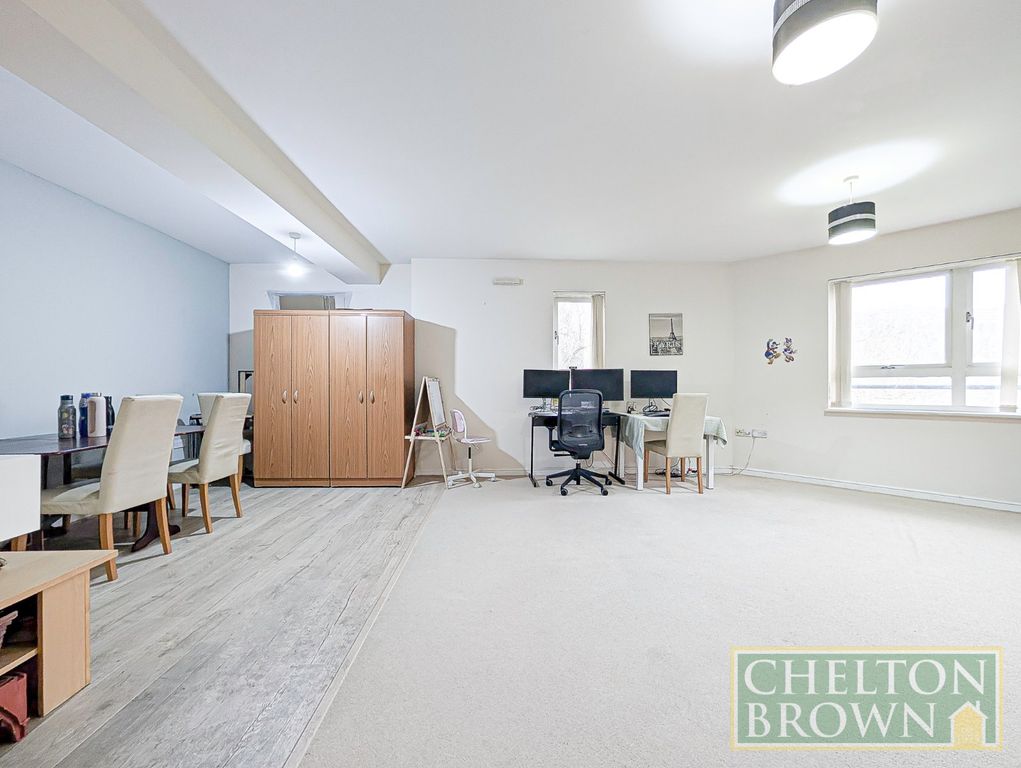 Property photo 3 of 22 Living &amp; Dining