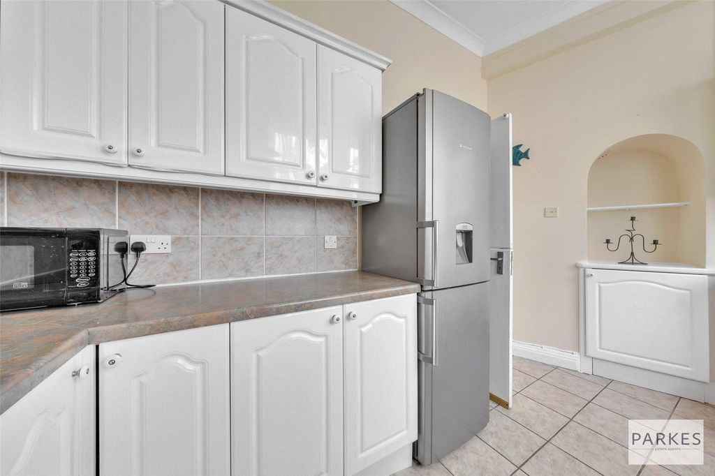 Property photo 3 of 11 Picture No. 26