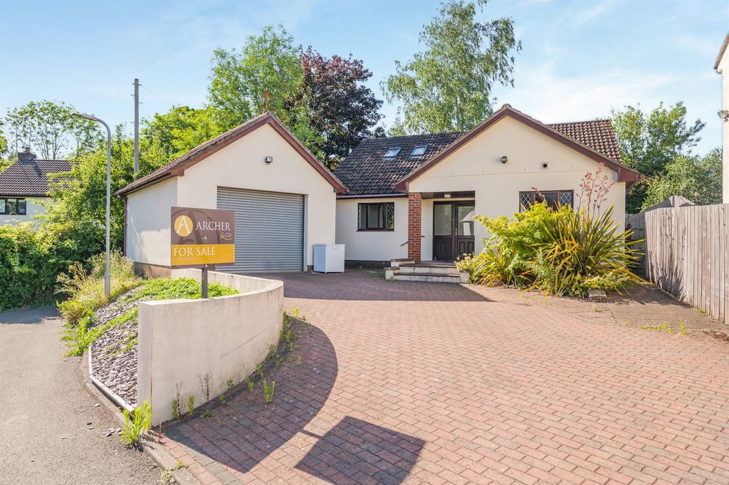 Property photo 1 of 22