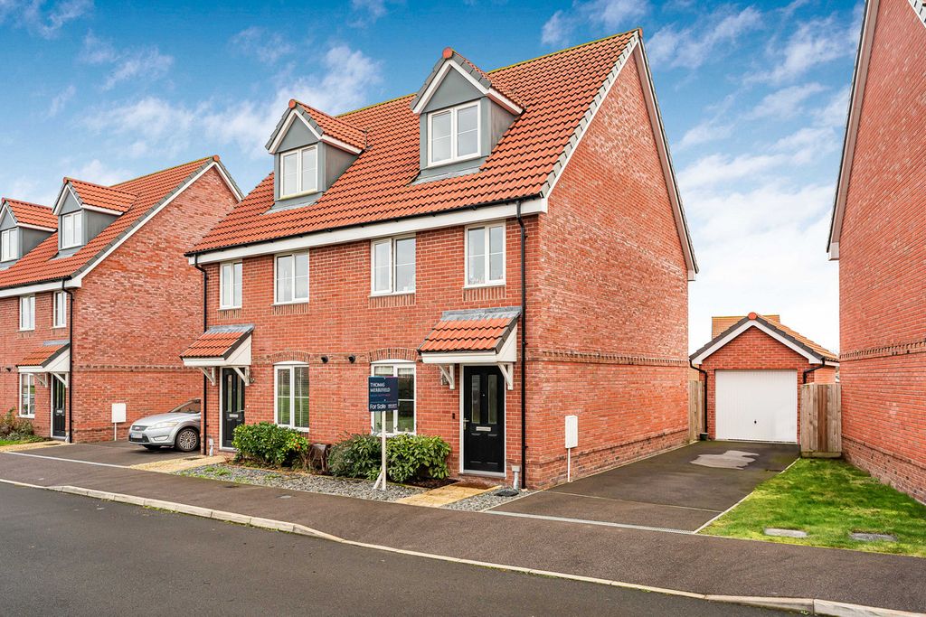 Property photo 1 of 22