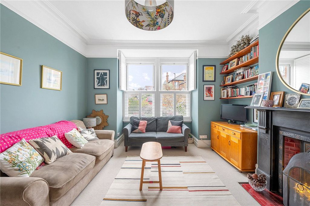 Property photo 2 of 17 Picture No. 10