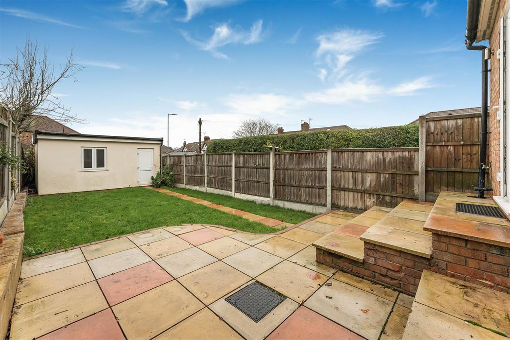 Property photo 3 of 29 3