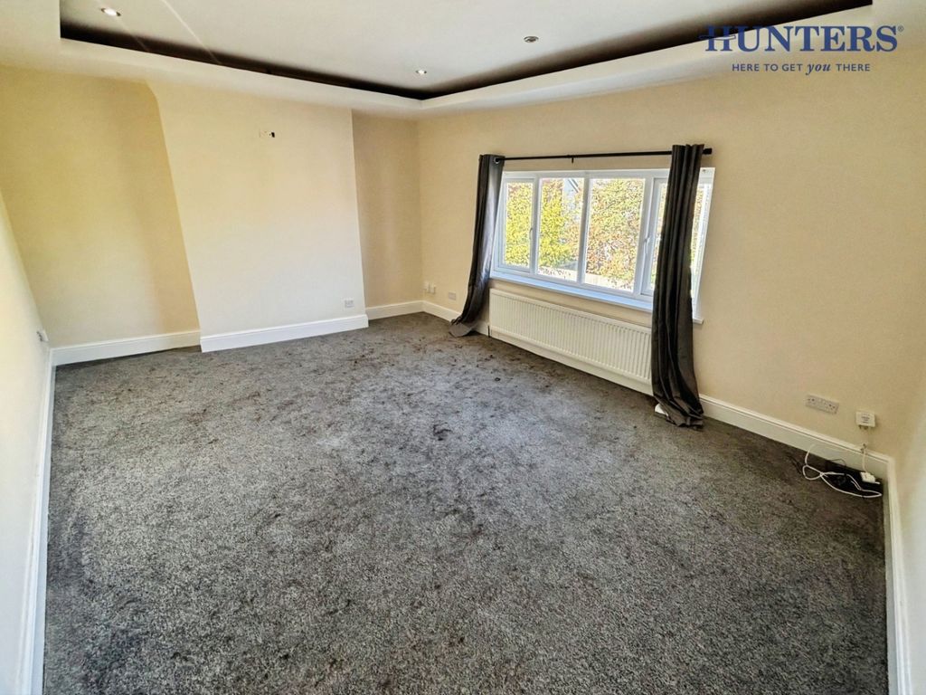 Property photo 3 of 5 Pbox-Img.Jpg