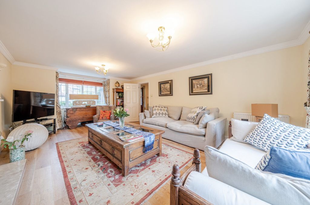 Property photo 2 of 22 1511612-20-6A8F2F...
