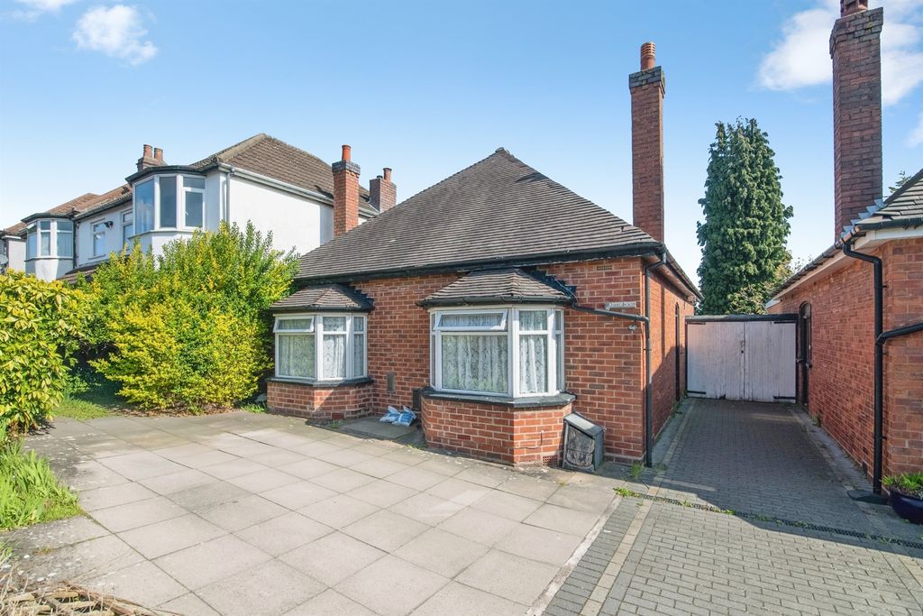 Property photo 1 of 17