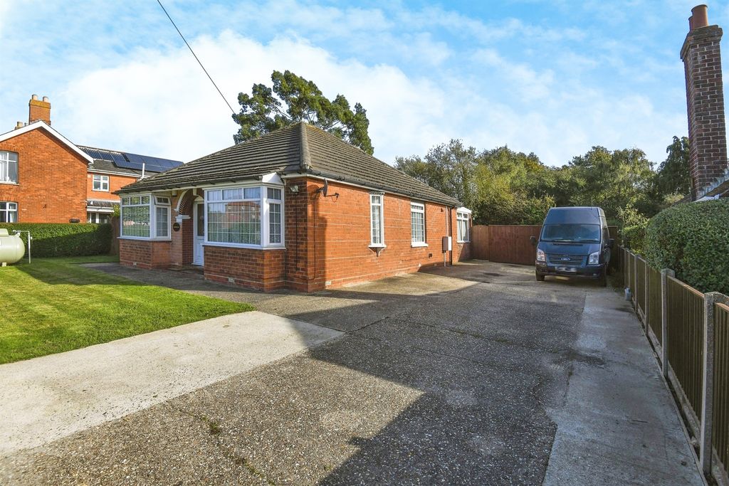 Property photo 1 of 16