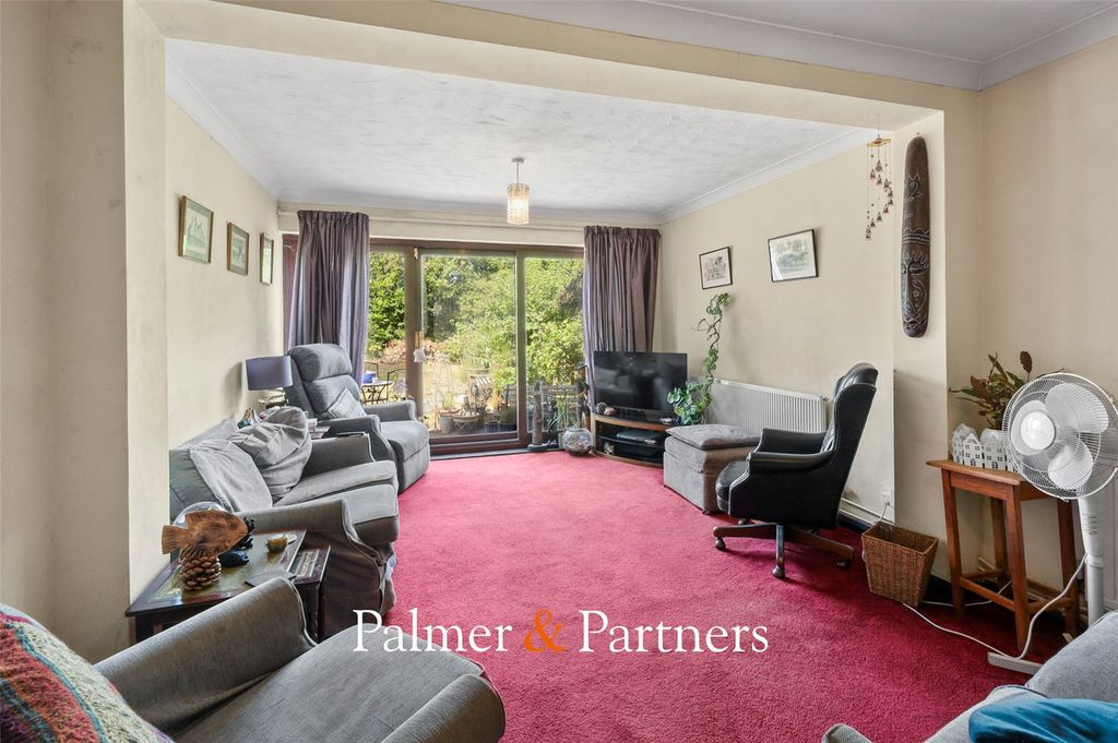 Property photo 3 of 20 Picture No. 05