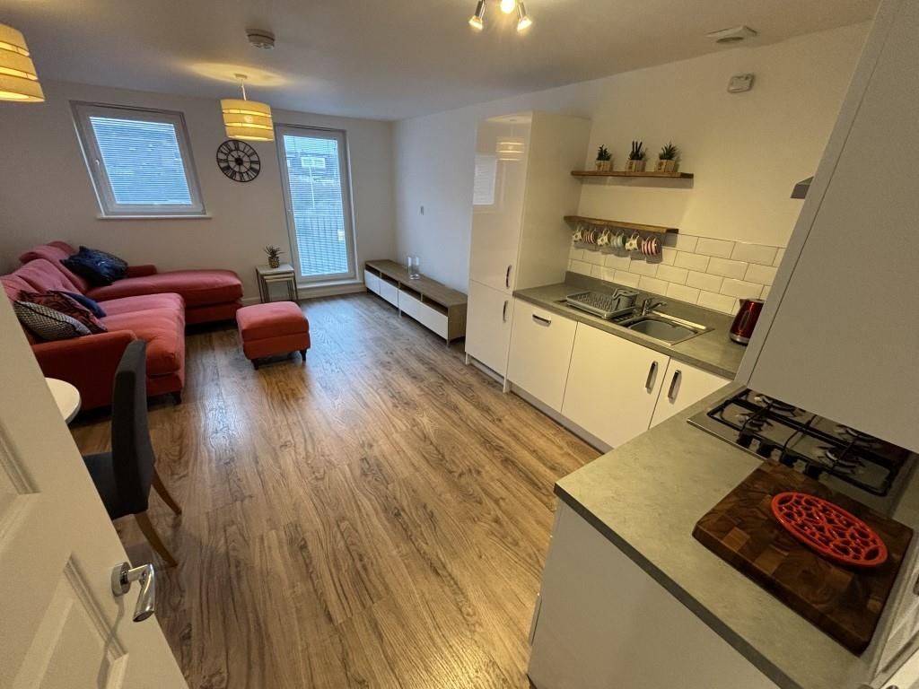 Property photo 2 of 12