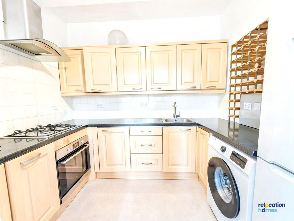 Property photo 1 of 5