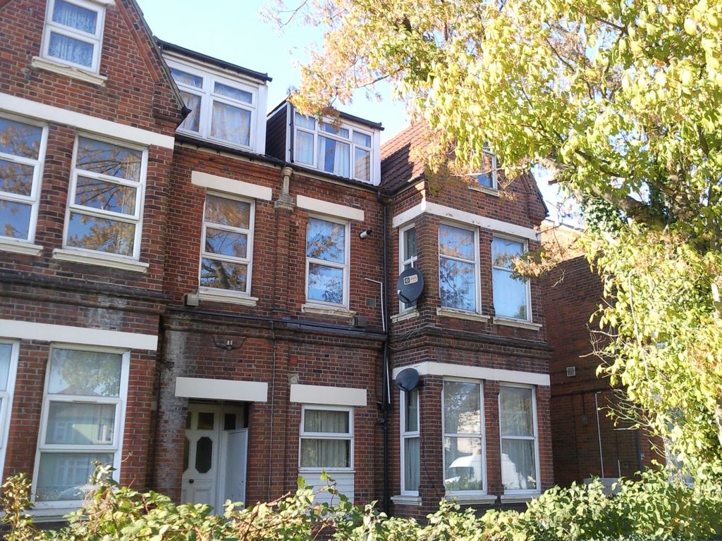Property photo 1 of 8 Exterior