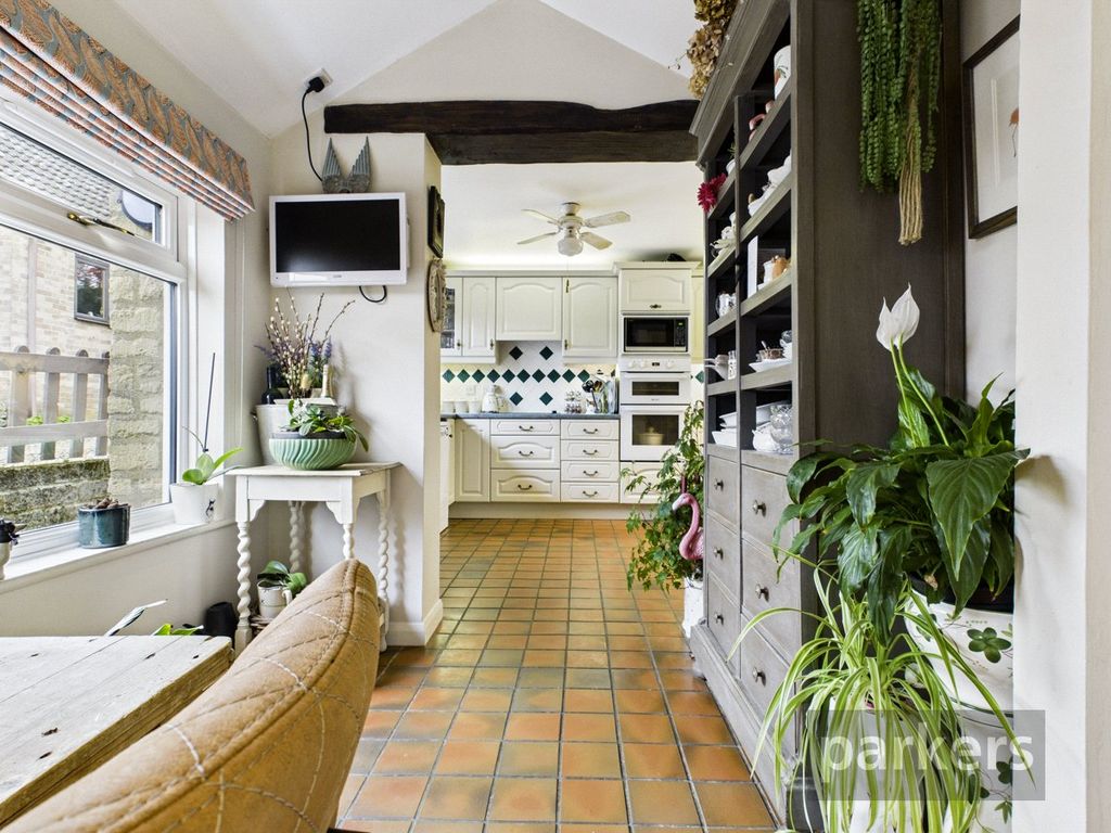 Property photo 2 of 41 Kitchen