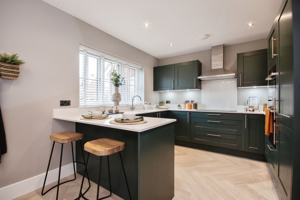 Property photo 3 of 11