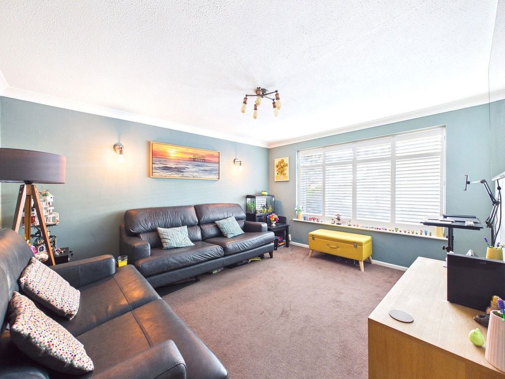 Property photo 2 of 14