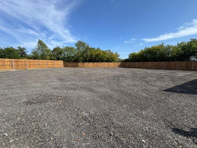 Property photo 2 of 3