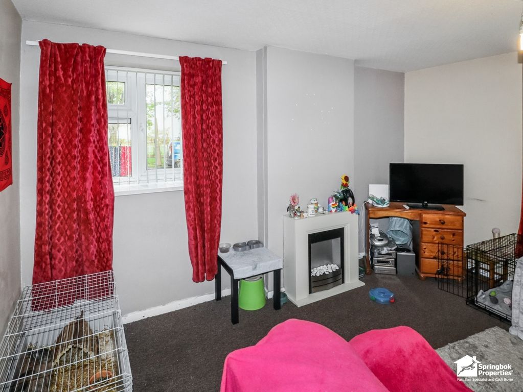 Property photo 3 of 12 Image 2