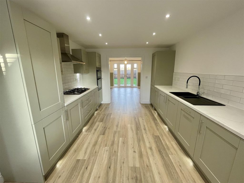 Property photo 2 of 18 Img_0185.Jpeg