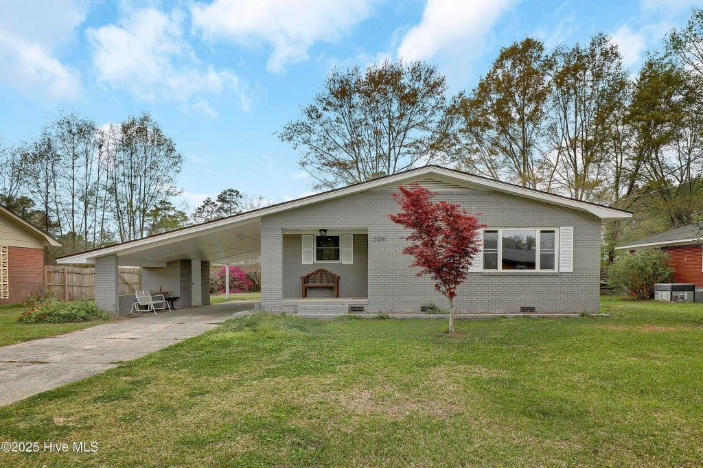Property photo 1 of 26