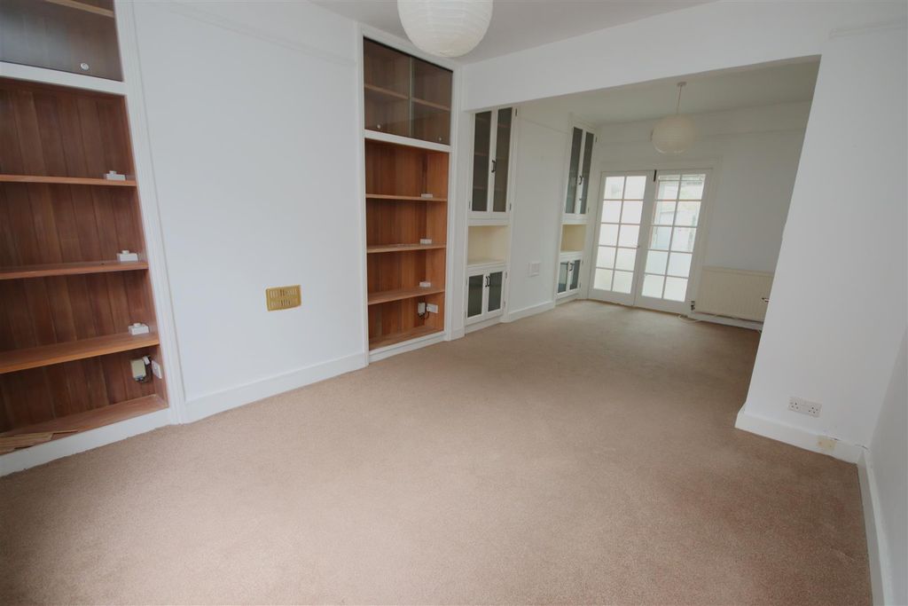 Property photo 3 of 13 Img_4005.Jpg