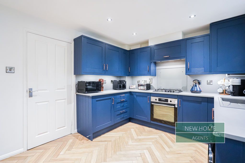 Property photo 3 of 27 Photo 3