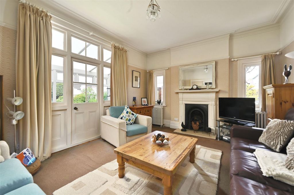 Property photo 2 of 27 1-Meads-Road-Tn394Sy (11).Jpg