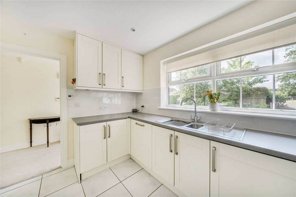 Property photo 3 of 20 Picture No. 05