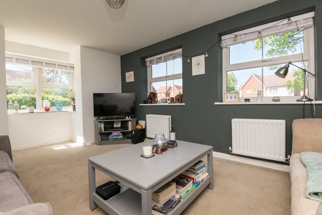 Property photo 2 of 24
