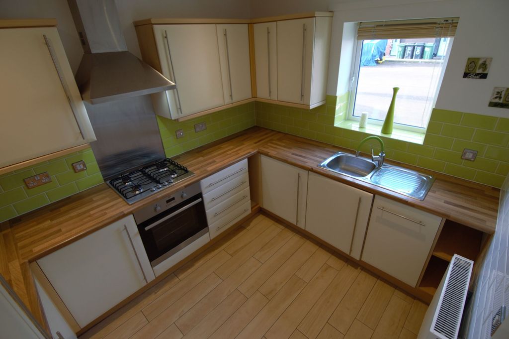 Property photo 2 of 18