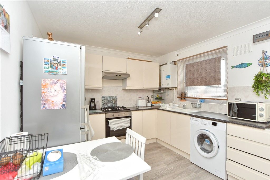 Property photo 1 of 11 Kitchen/ Diner