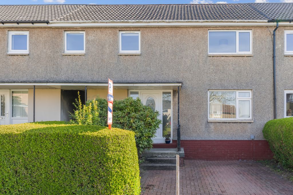 Property photo 1 of 28