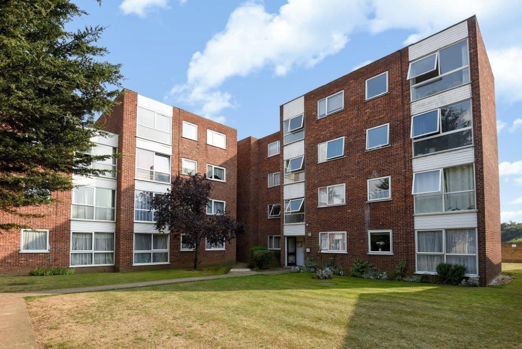 Property photo 1 of 10 Front Aspect