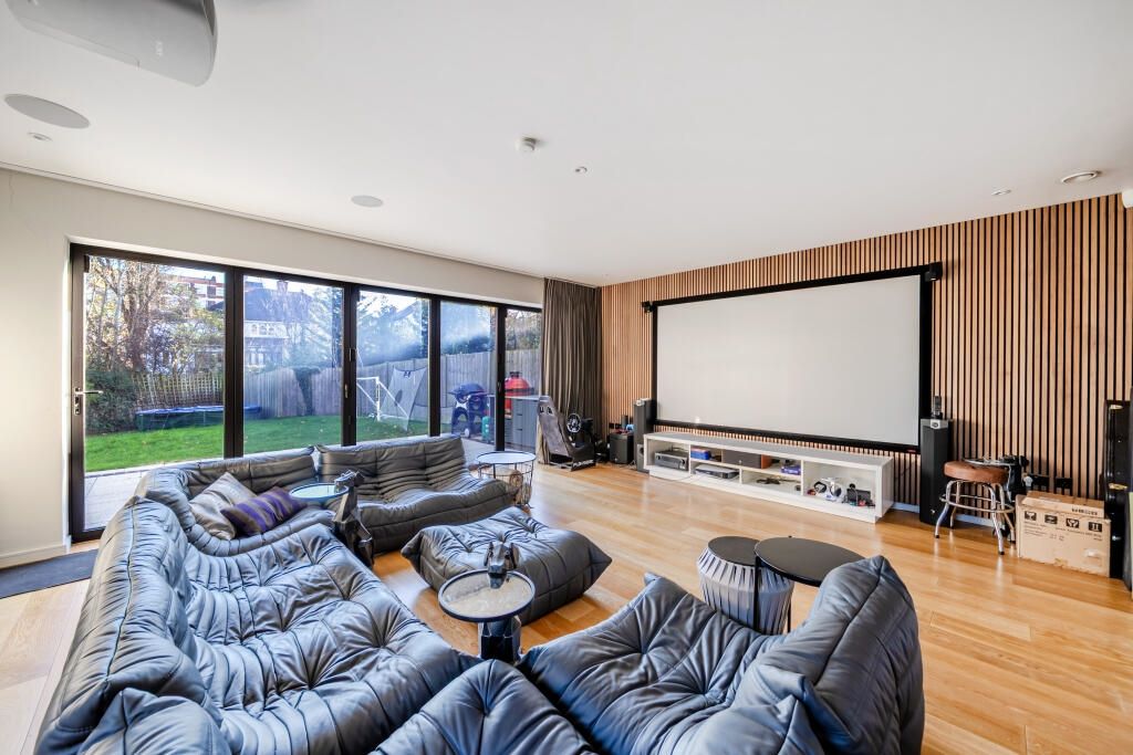 Property photo 3 of 21 Dsrec