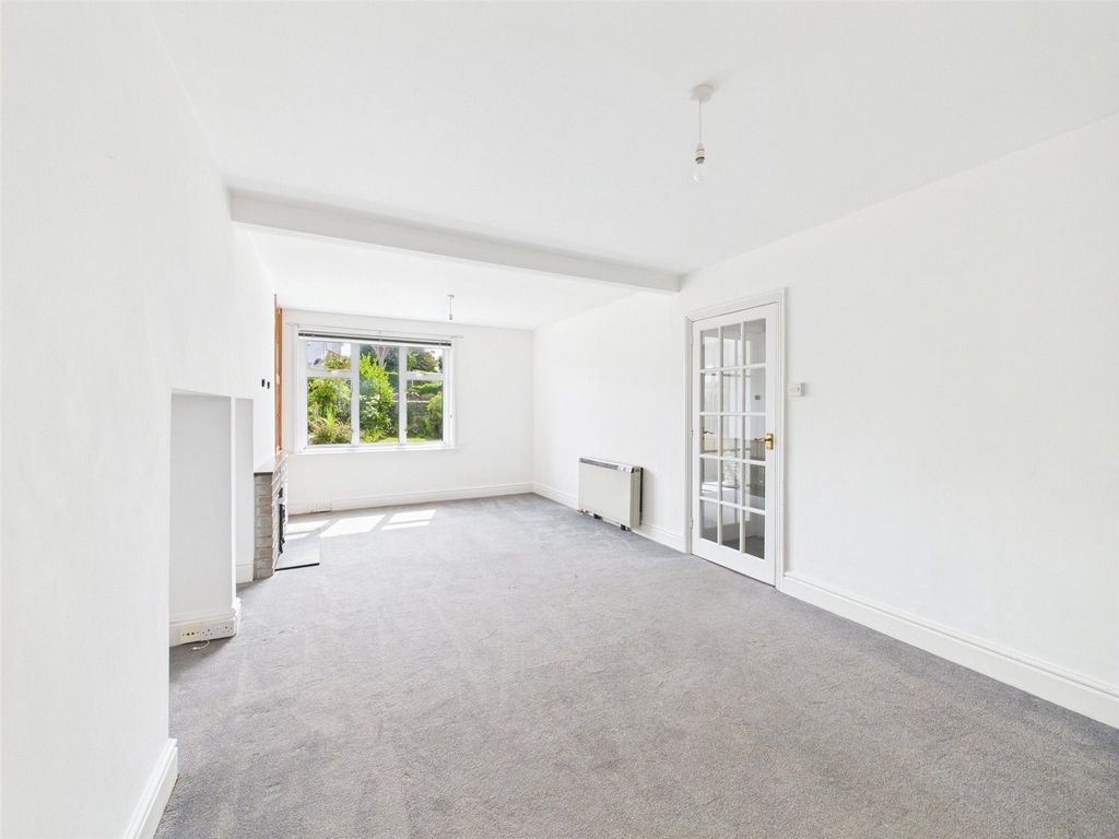 Property photo 3 of 15 Picture No. 03