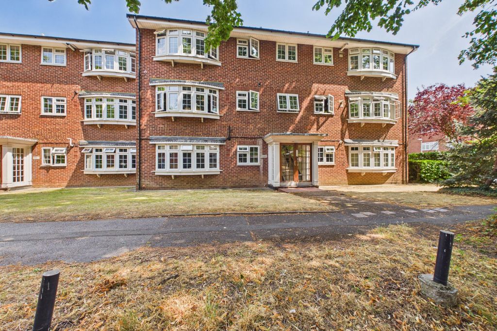 Property photo 3 of 7 Picture No. 11