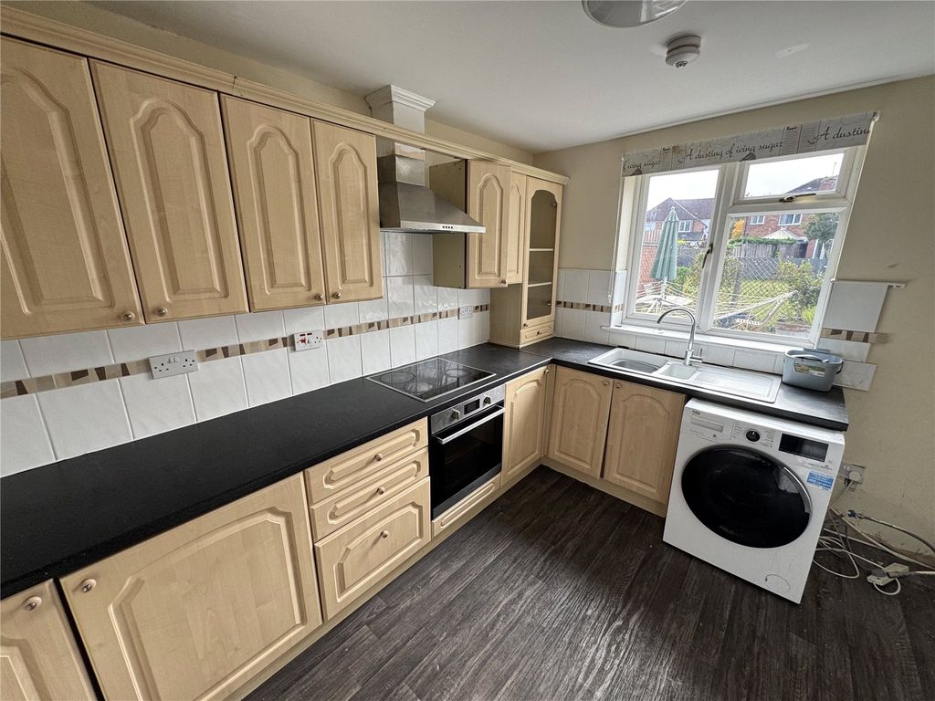 Property photo 3 of 15 Picture No. 12