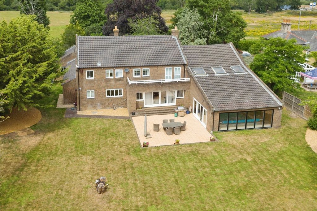 Property photo 3 of 38 Picture No. 47