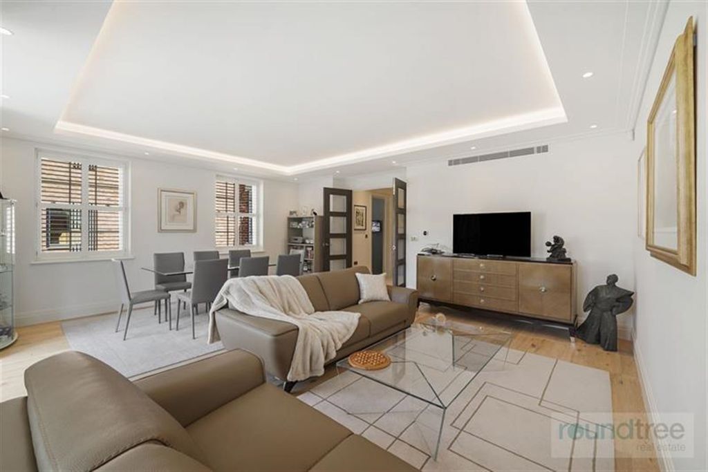 Property photo 1 of 14 (Main)
