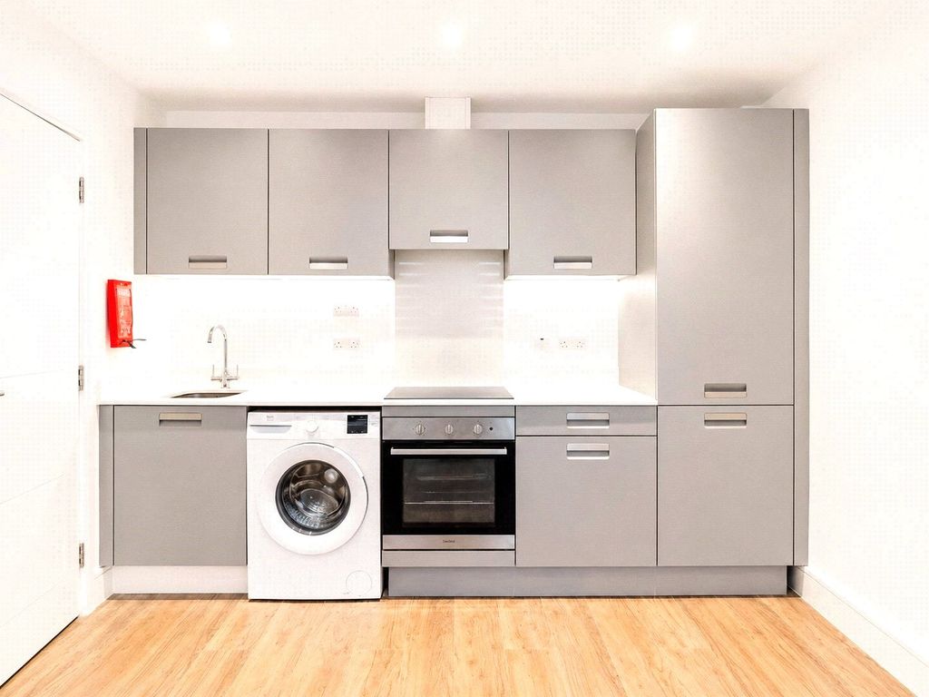 Property photo 2 of 5 Picture No. 04