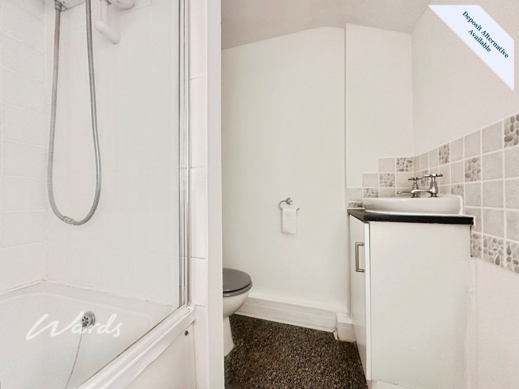 Property photo 3 of 20 Bathroom