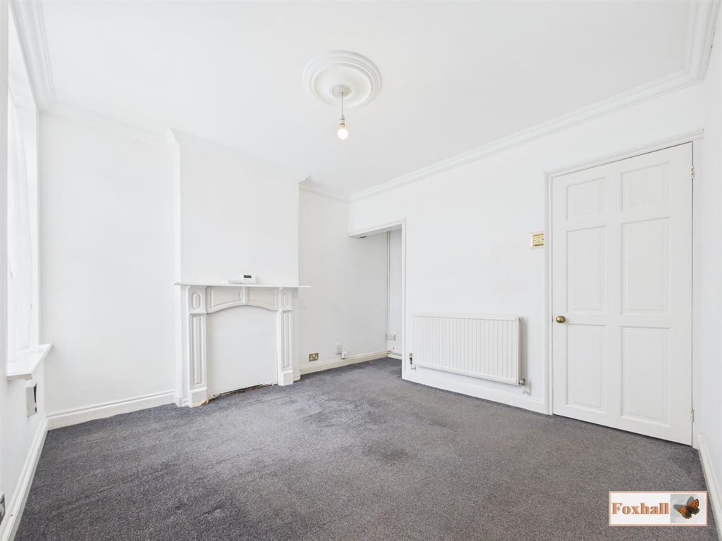 Property photo 3 of 14 Dining Room