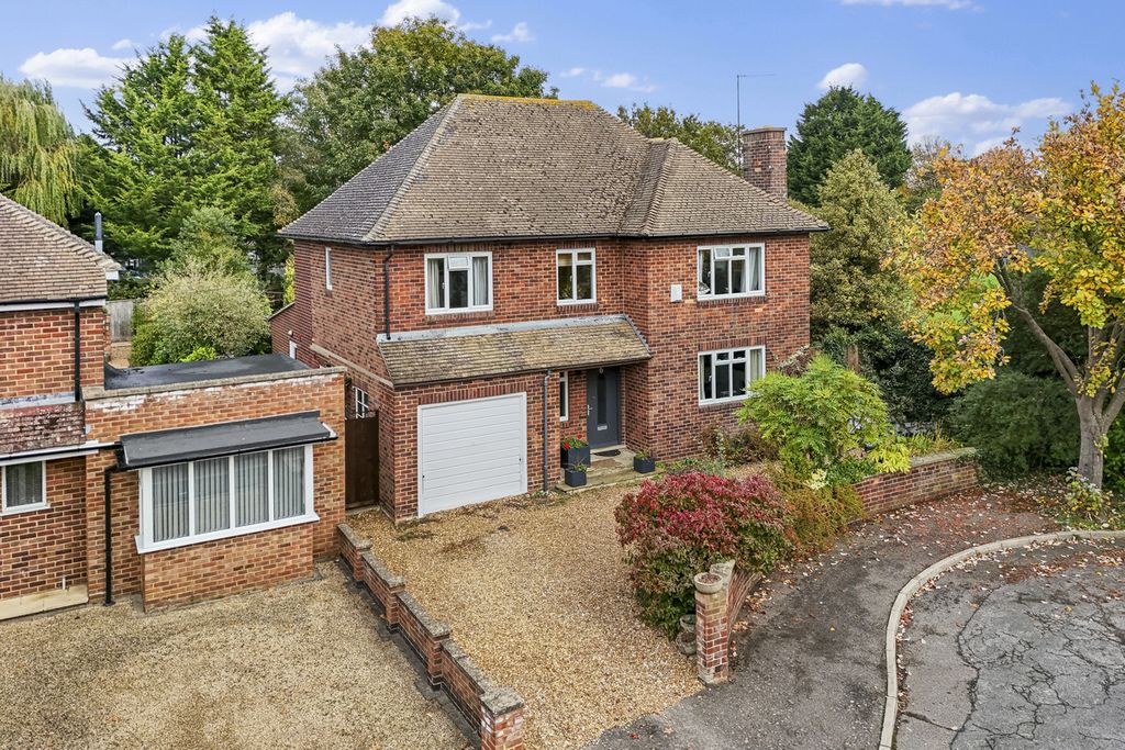 Property photo 1 of 46