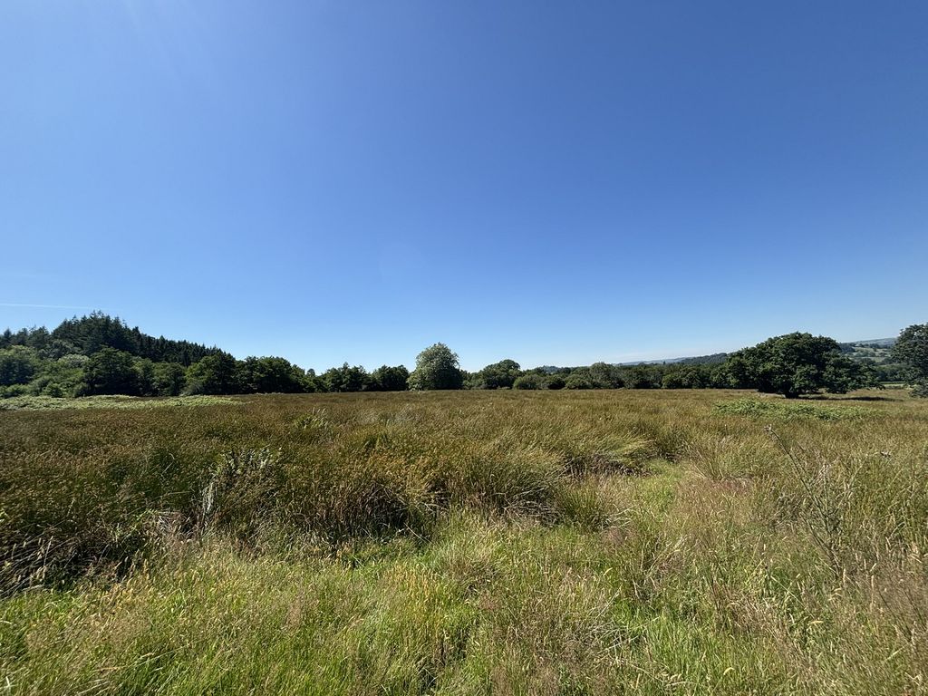 Property photo 2 of 3 Not Specified