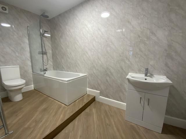 Property photo 3 of 7 Thumbnail_Img_7726.Jpg