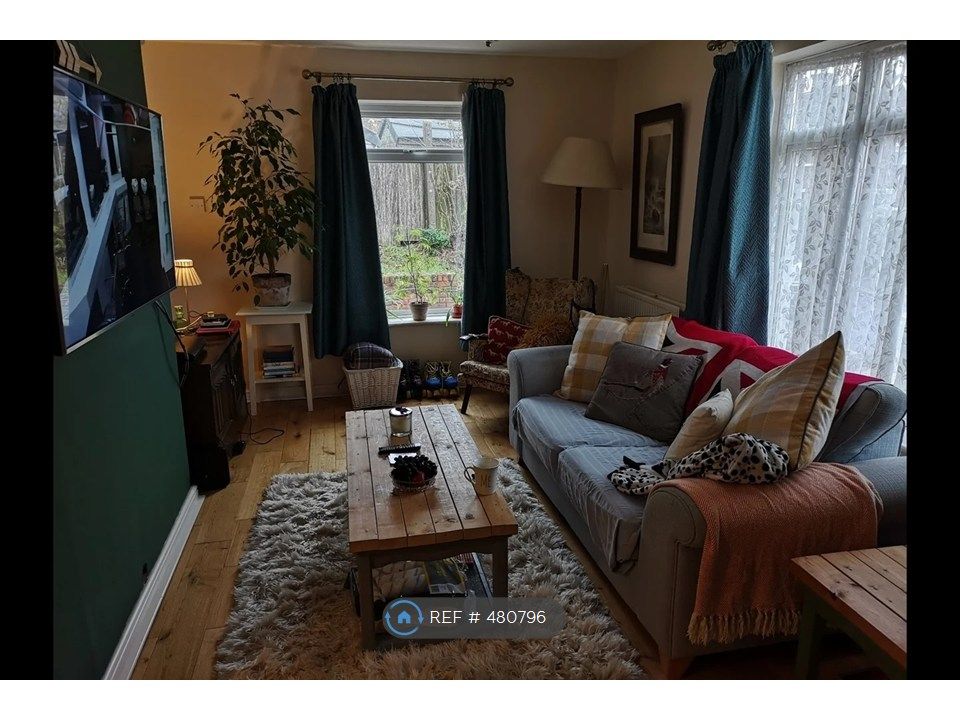 Property photo 1 of 4