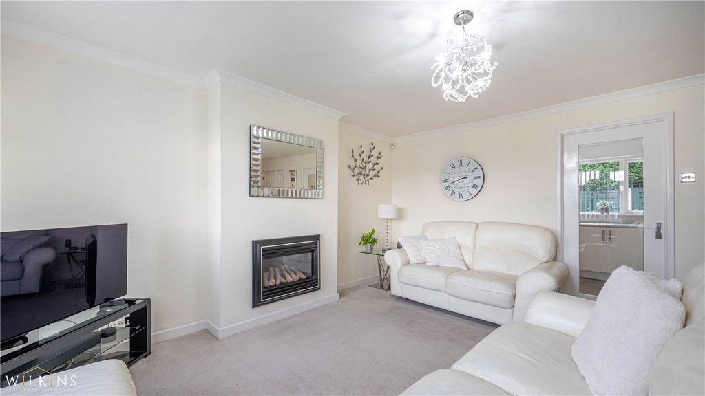 Property photo 2 of 28 Picture No. 29