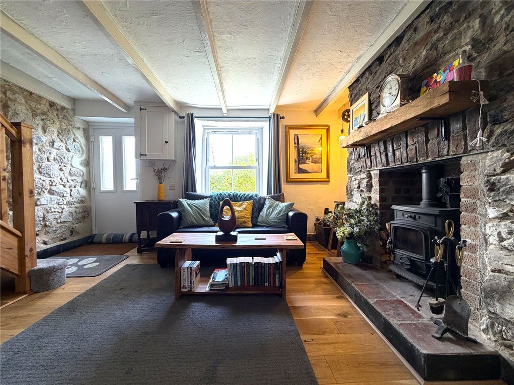 Property photo 2 of 26 Picture No. 37