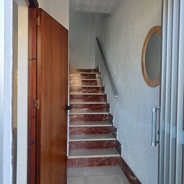 Property photo 2 of 50